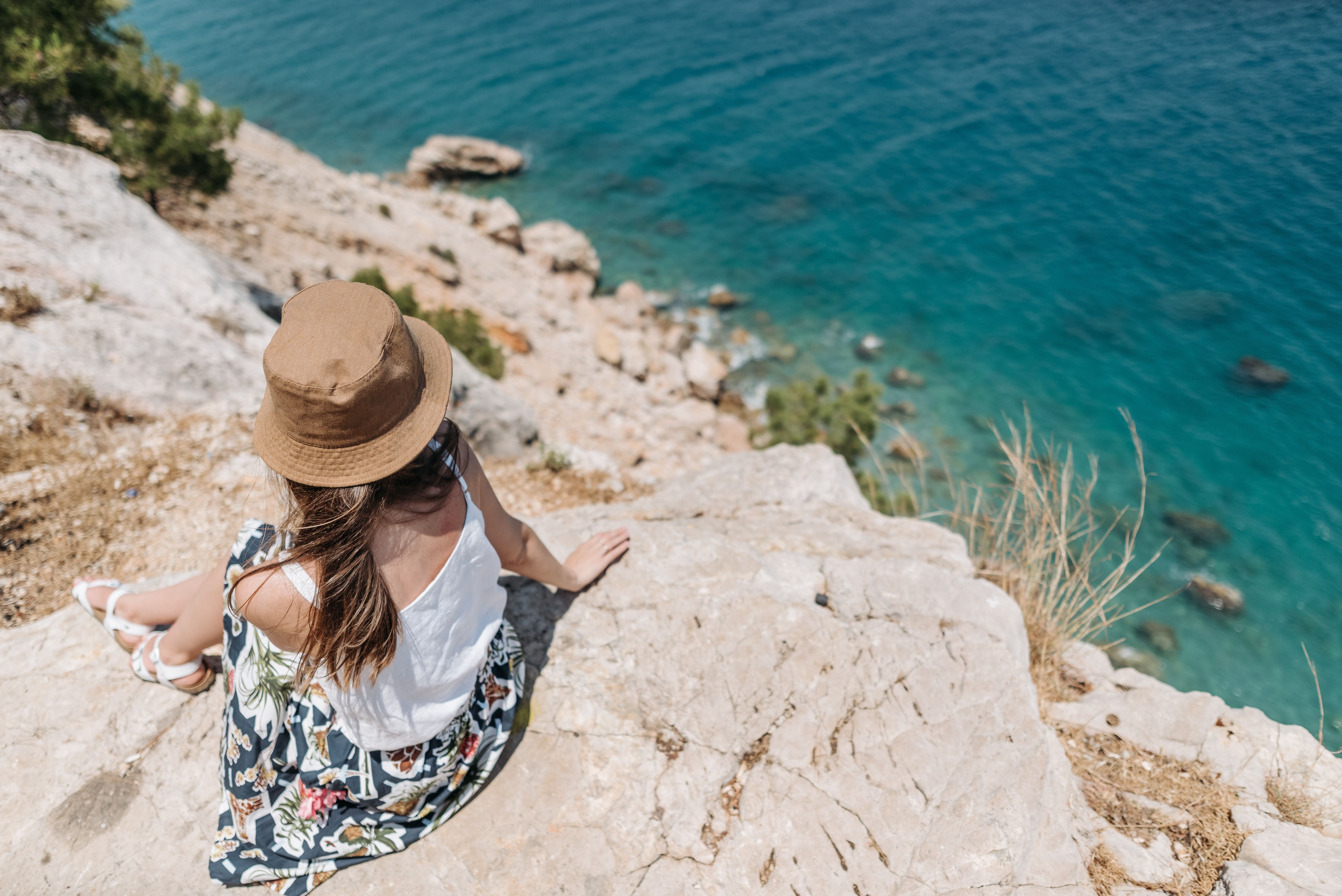 Your essential travel first-aid kit: natural support wherever you go